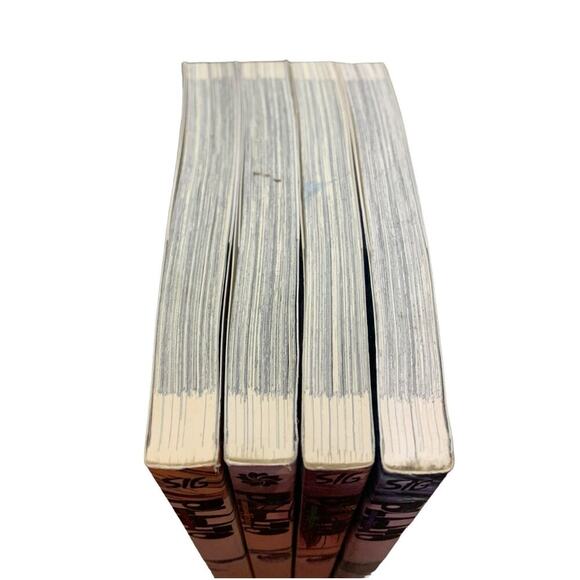 Pluto Manga Vol.‎ 1-4 English Language Viz Media - Picture 4 of 5